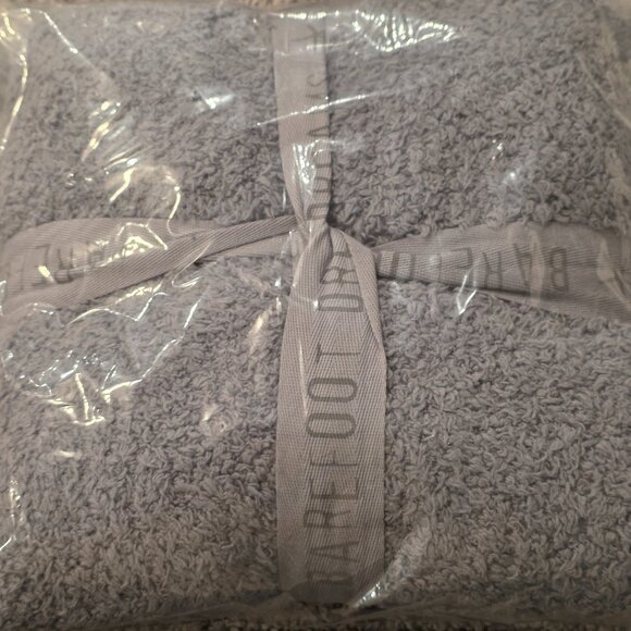 NWT: Barefoot Dreams CozyChic Stroller Blanket - Picture 4 of 6